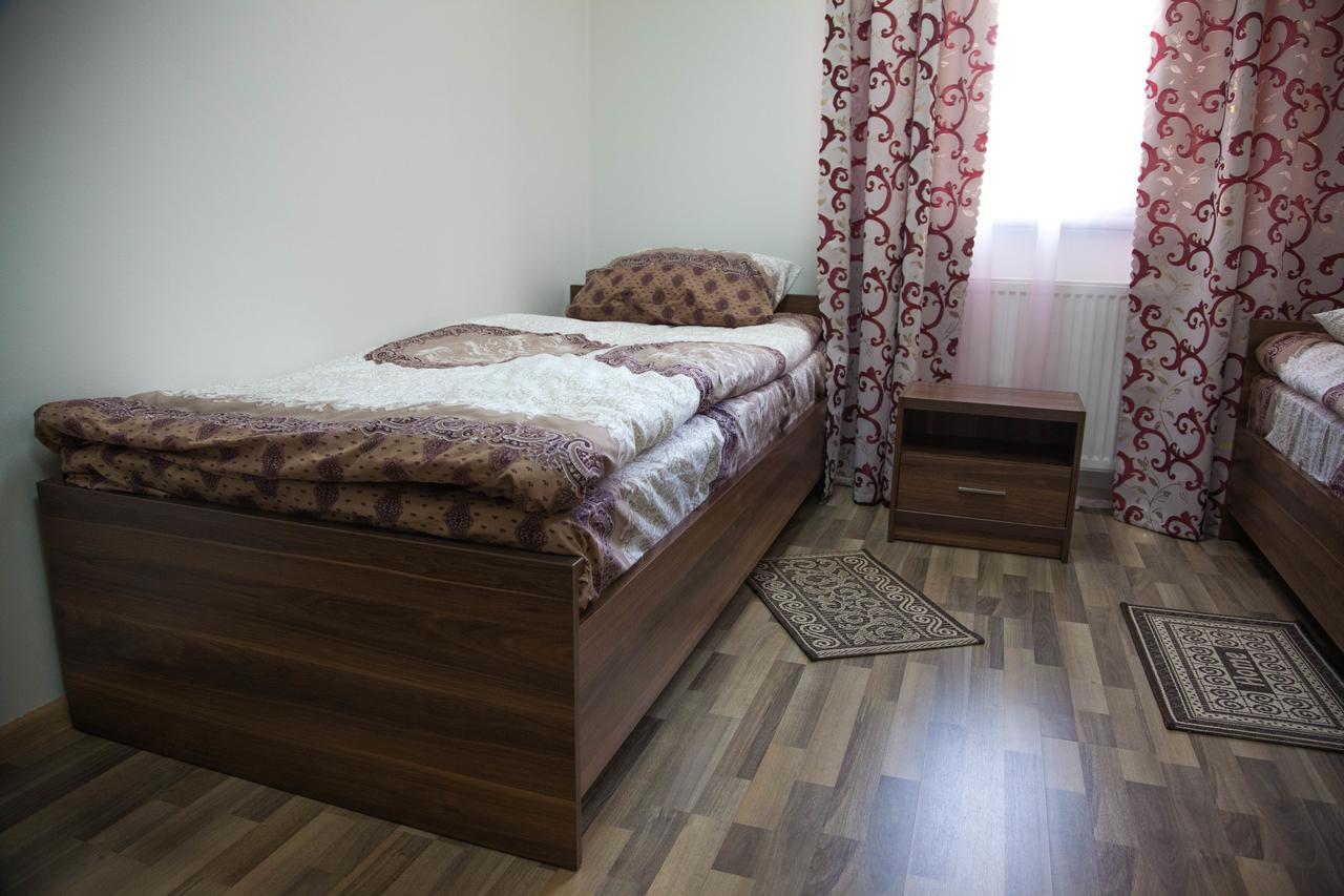 Alekselena Hotel Malekhuv Buitenkant foto