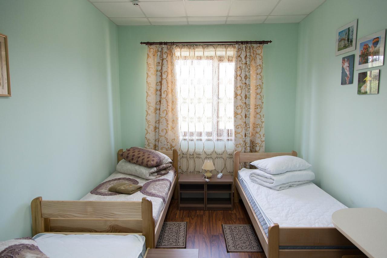 Alekselena Hotel Malekhuv Buitenkant foto